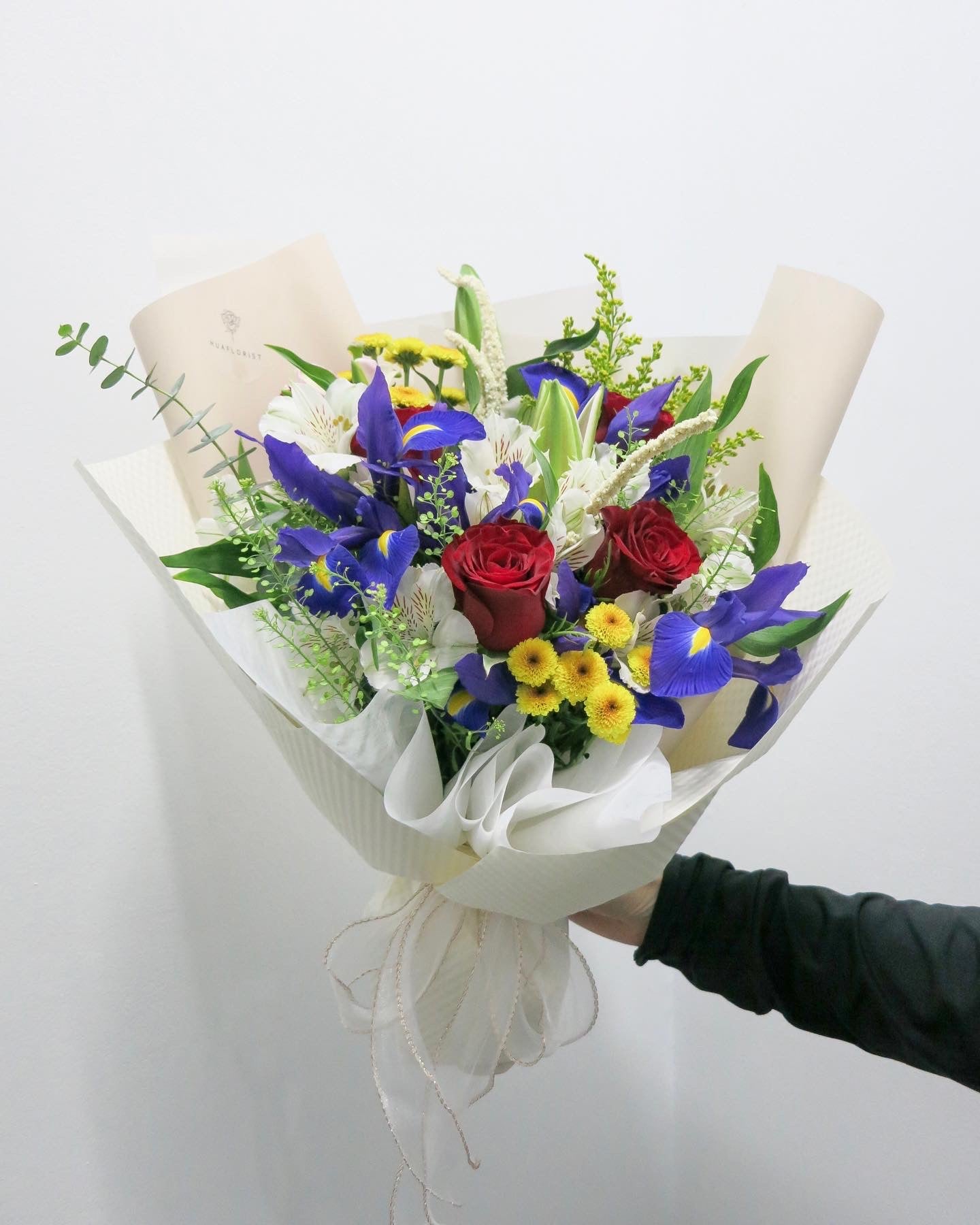 Vibrant Theme Freestyle Bouquet