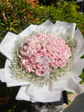 Pearly Pink 52 Roses