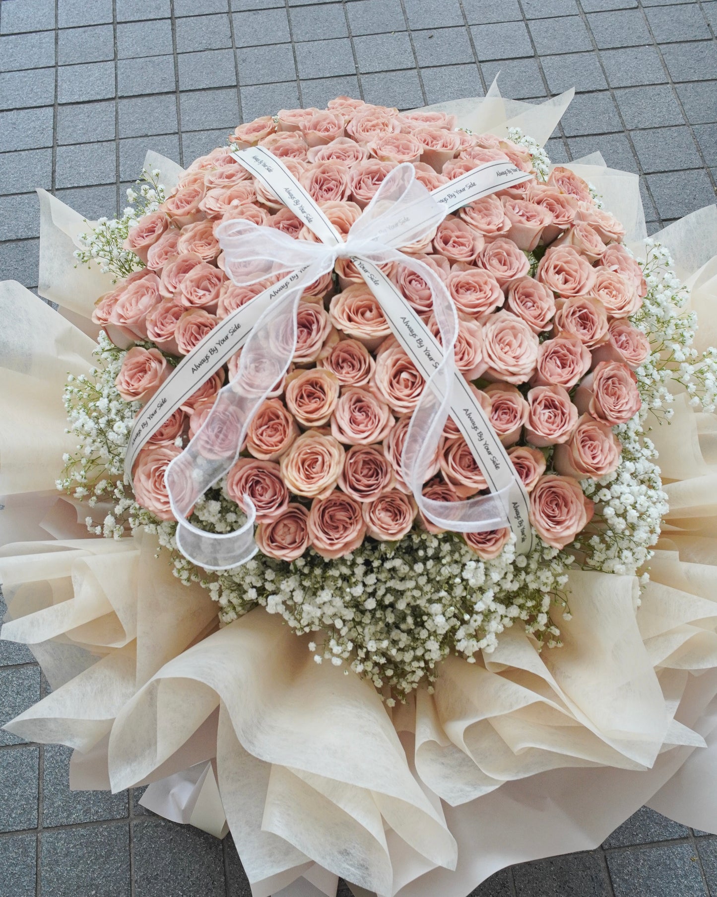 99 Cappuccino Roses with Baby's Breath