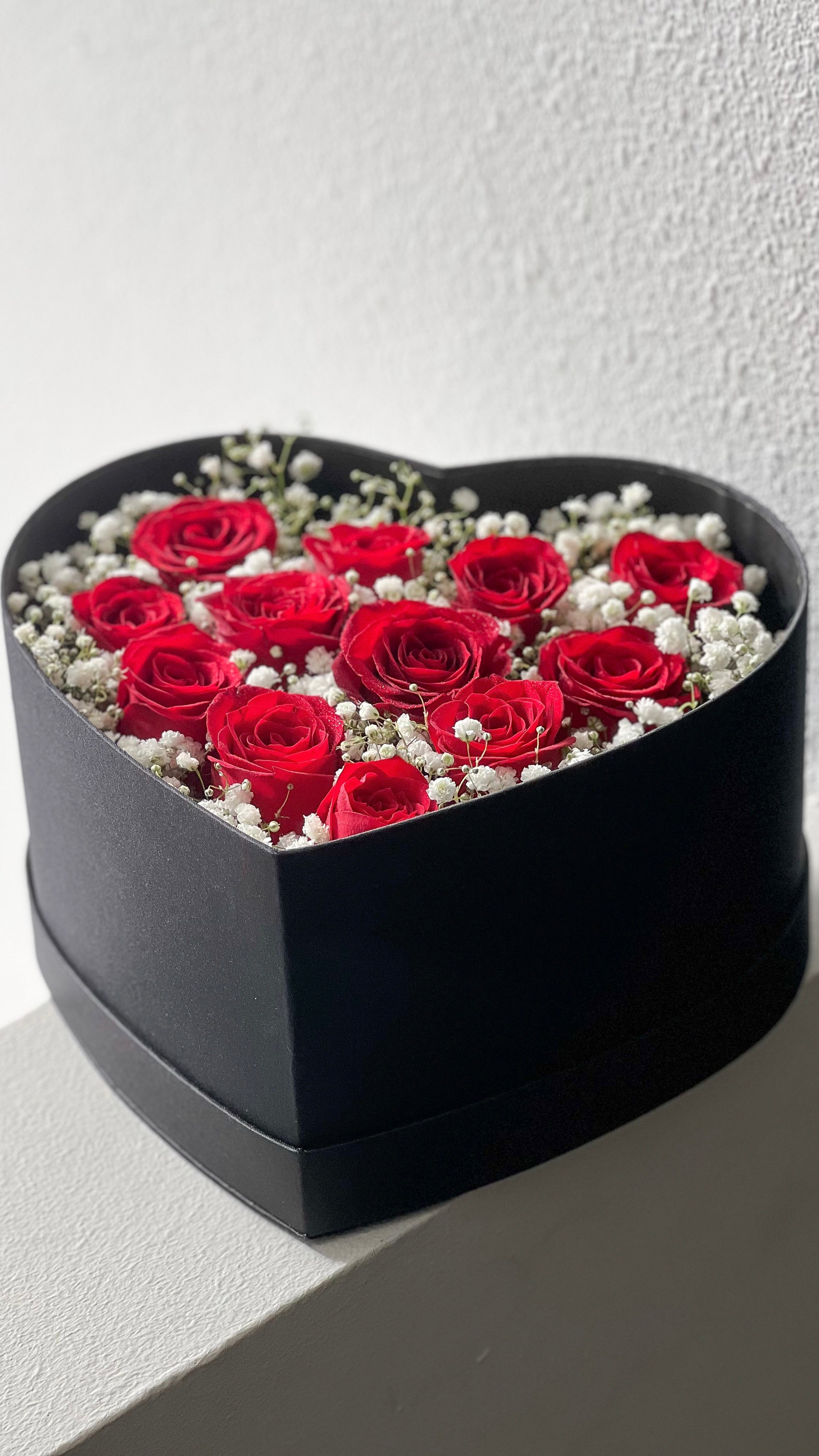 Dozen Rose Box