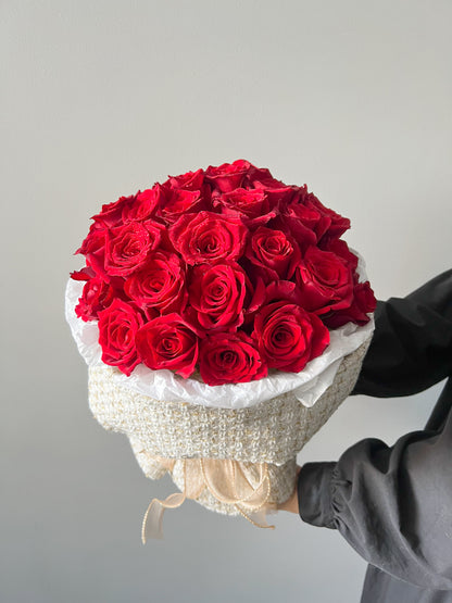 20/33 Roses in Tweed